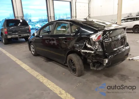 2014 Toyota Prius Three z USA, uszkodzony, nr VIN JTDKN3DU1E1808710